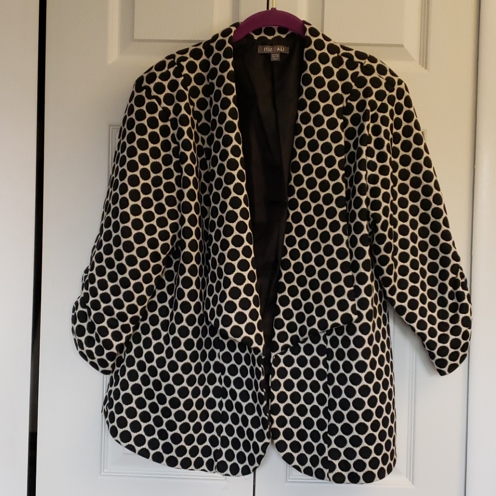 To & Ali black and white blazer